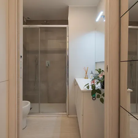 Ihost - Toscanelli 10c Mediolan